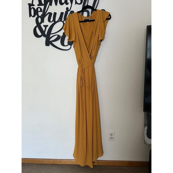 Bridesmaid Dress - Celebrate DB Flutter Sleeve Wrap Dress David’s Bridal - Picture 3 of 4